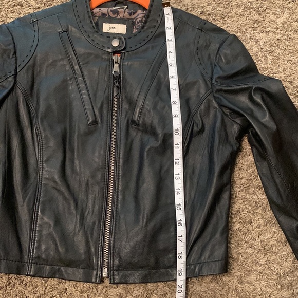 June 100% Genuine Leather Jacket - Picture 11 of 11